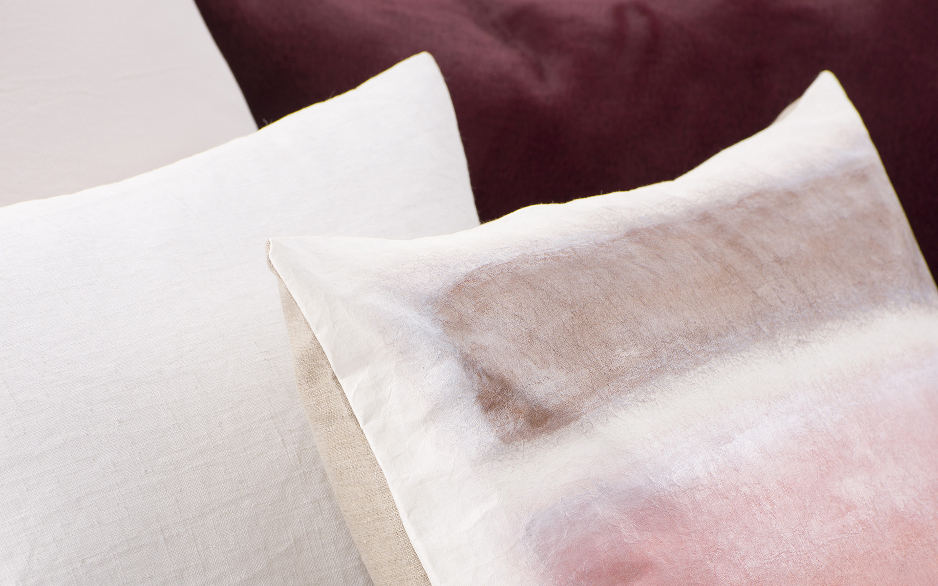 Mrs.Me home couture - cushion Untitled detail2